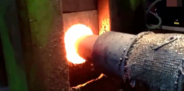 無縫鋼管熱擴加工